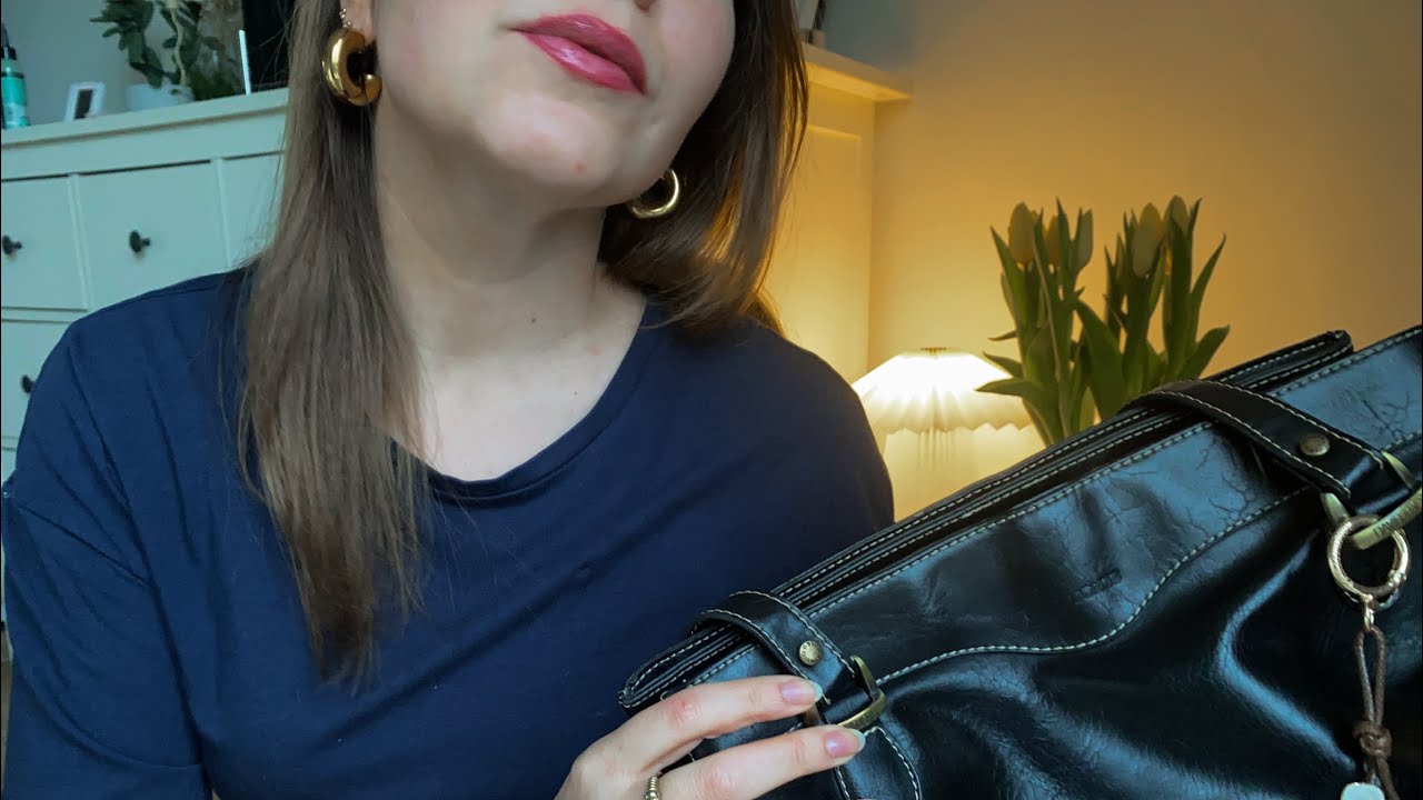 ASMR ✨ - what’s in my leather bag ? | less talking and natural speed 