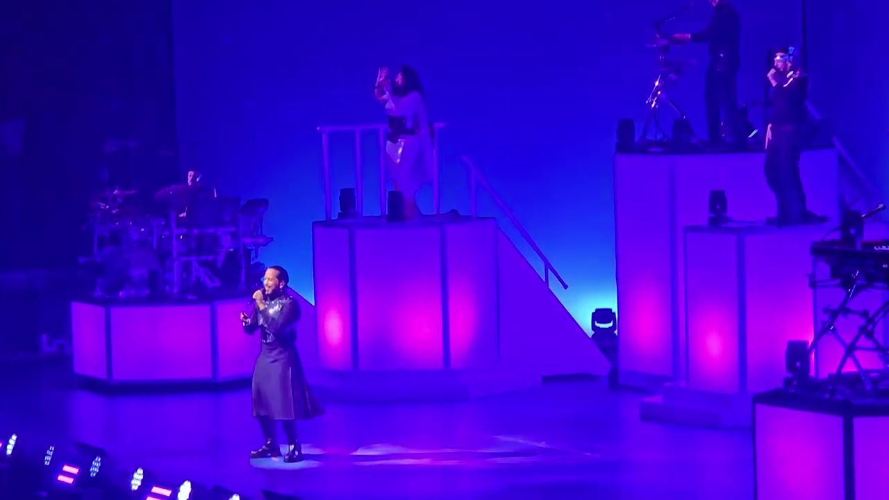 Slimane  - Je te le donne - Bruxelles le 5 octobre 2024 .