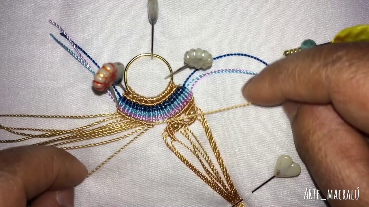 Tutorial aretes en macramé by Arte Macralú.