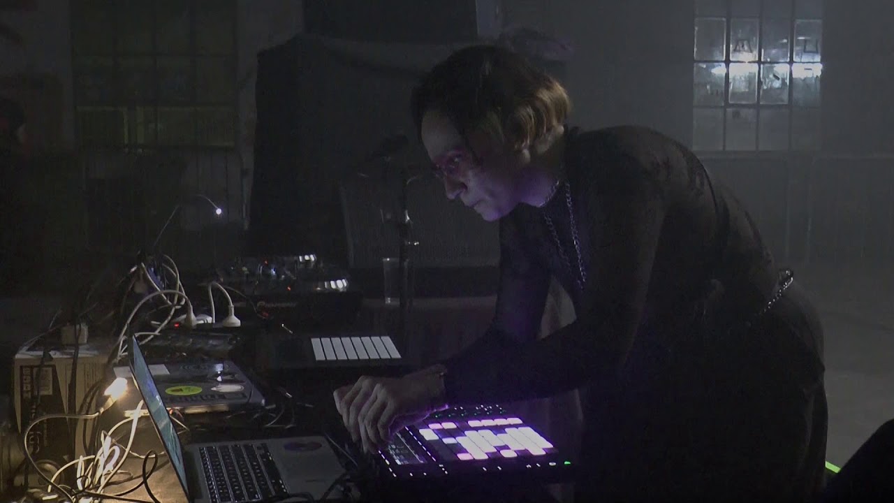 CANDIE [LIVE] @ TRRUENO showcase | Bunker, Torino, 2019