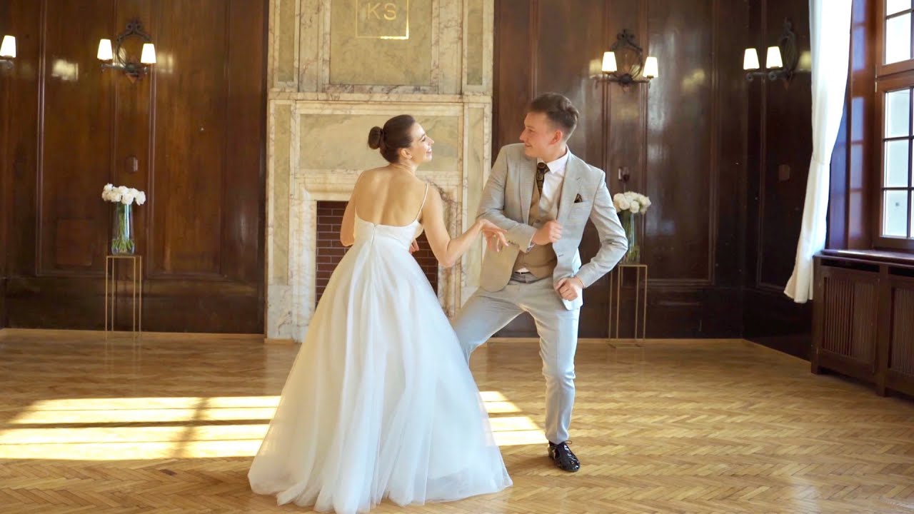WEDDING DANCE IDEA 2026 - Little Bitty Pretty One - Funny First Dance Choreography / ONLINE TUTORIAL