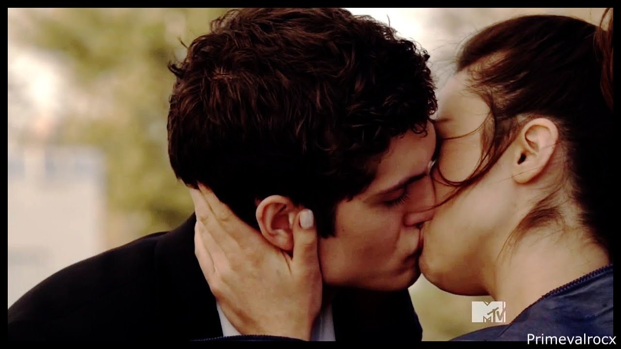 Allison/Isaac || Need your love
