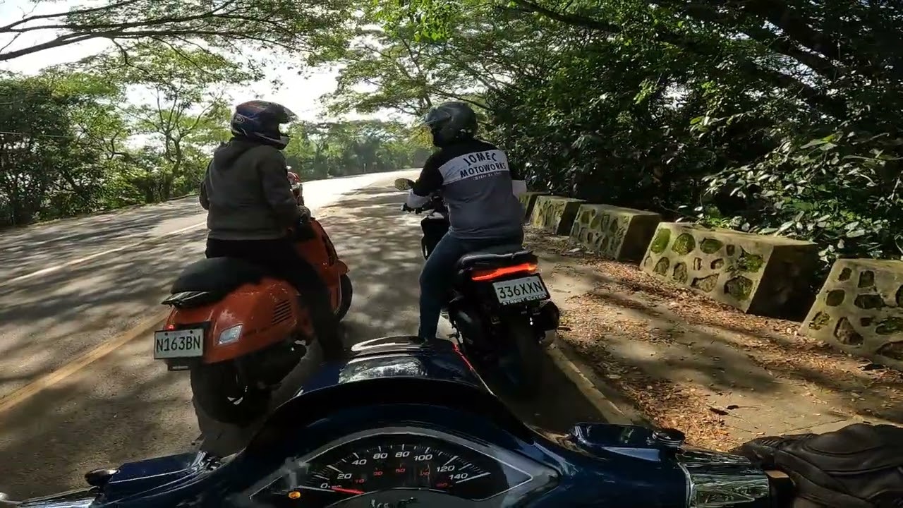 Vespa Ride FridayGP Marilaque Hi-Way