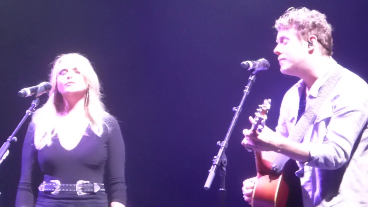 Miranda Lambert - Getaway Driver (w/ Anderson East) (Debut) (HD) - Eventim Apollo - 23.08.17