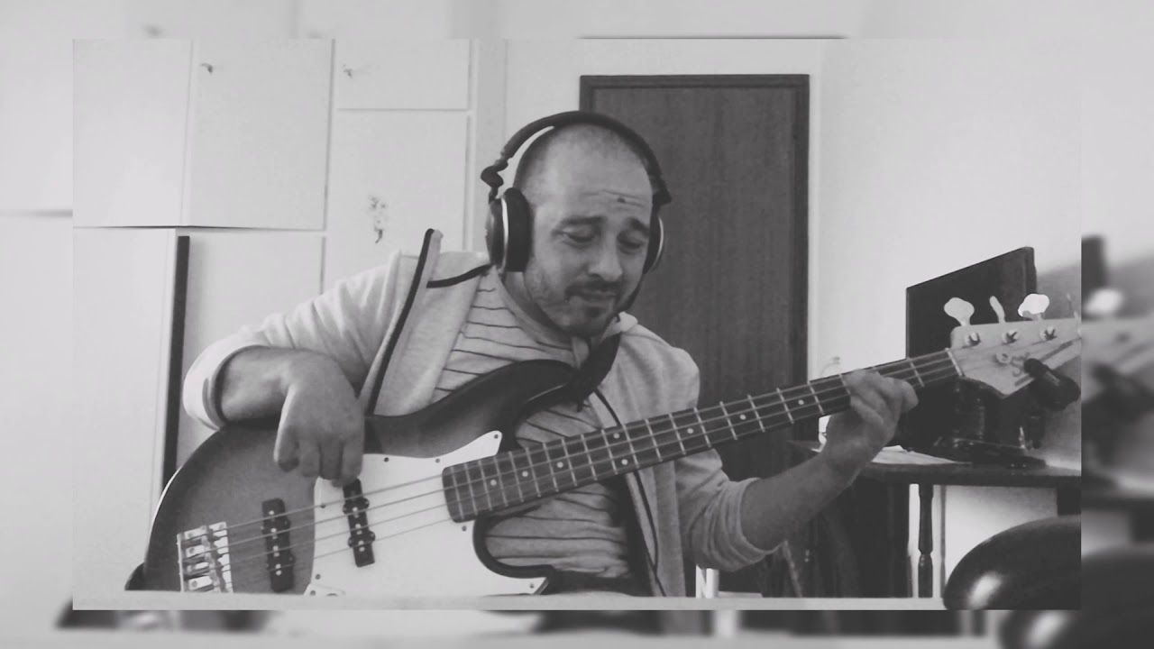 A Testa In Giù -Bass COVER-