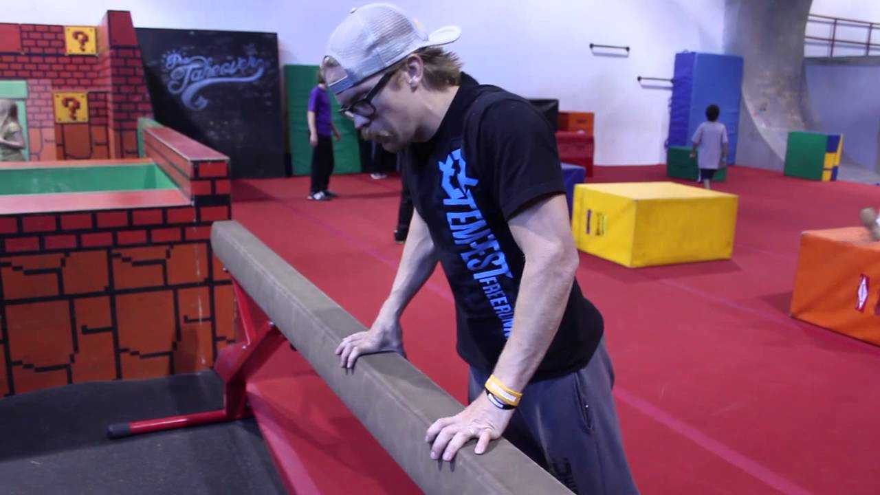 Basic Parkour Vaults with Brian Orosco | The Art of Manliness