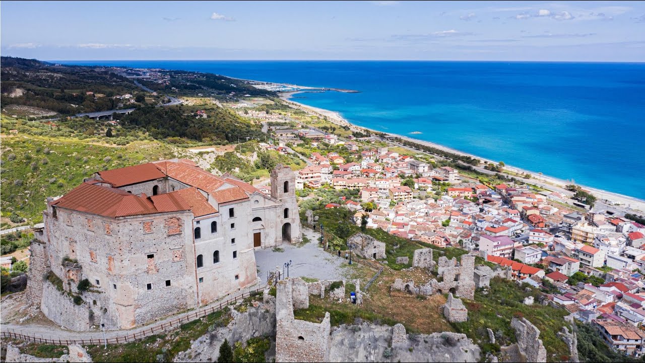 Italy - Roccella Ionica 2025 - 4K