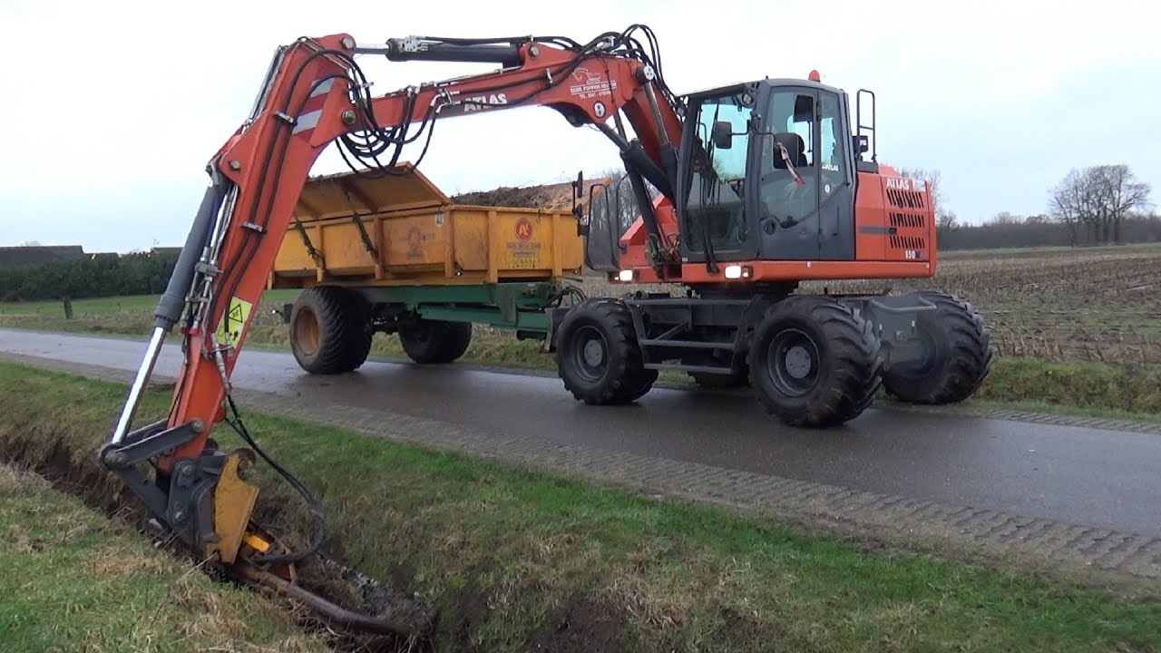 Poppink ditch maintenance