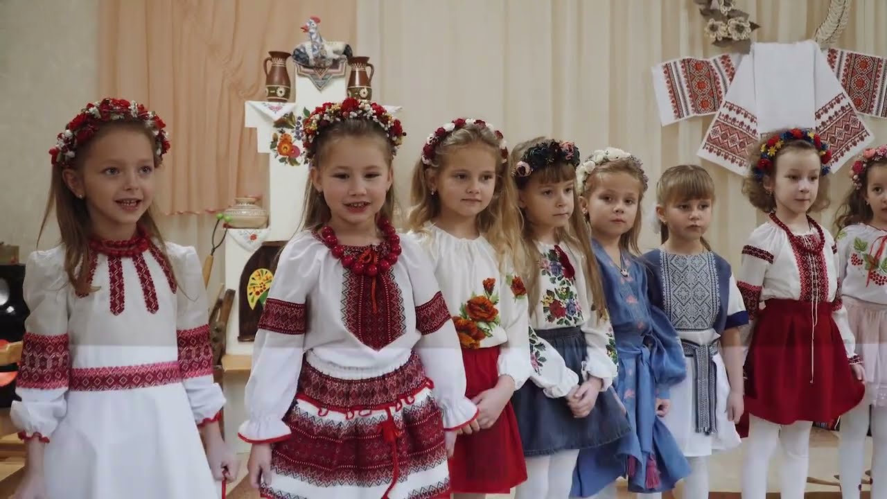 Жартівливі посиденьки до свята. Андріївські вечорниці в групі 