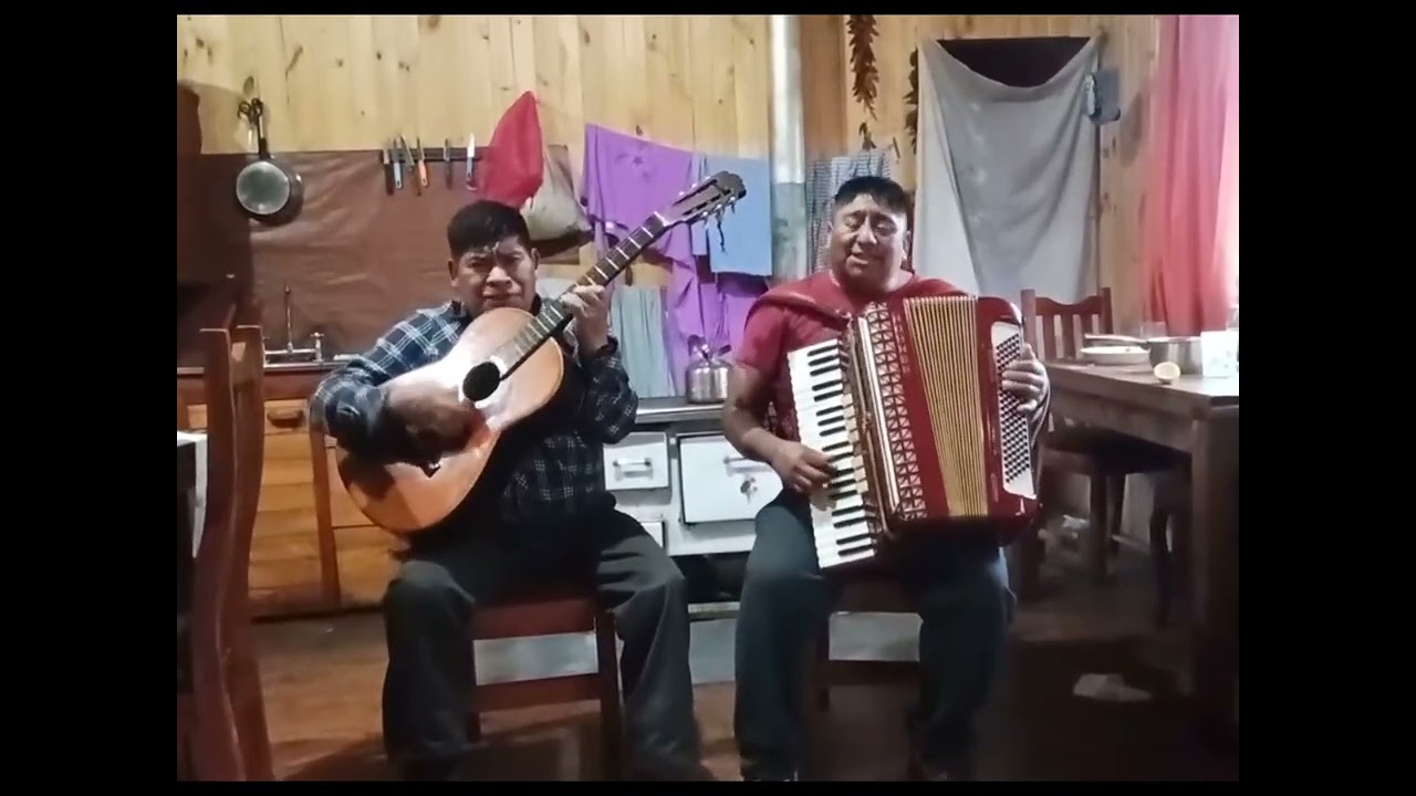 Hermano Hicho Marileo y Hno Cristian - Cuando Mas Desalentado