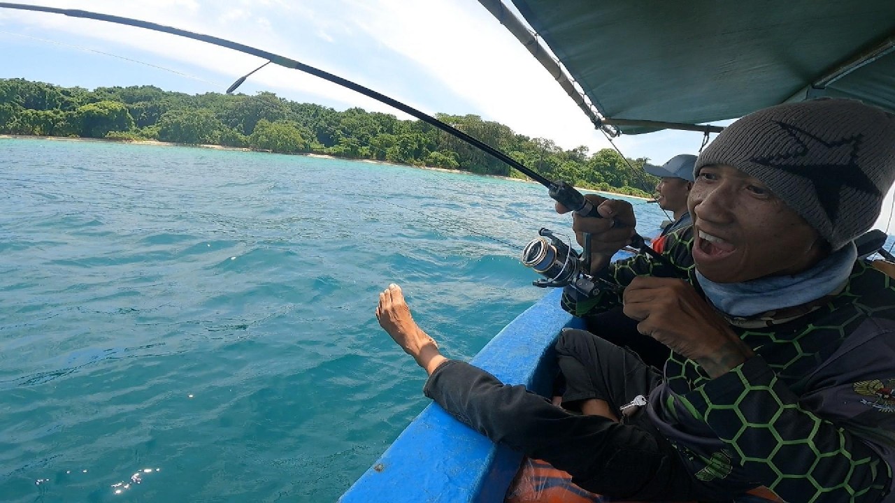 KEJADIAN LANGKA MANCING ALU-ALU DAPAT KAKAP MERAH