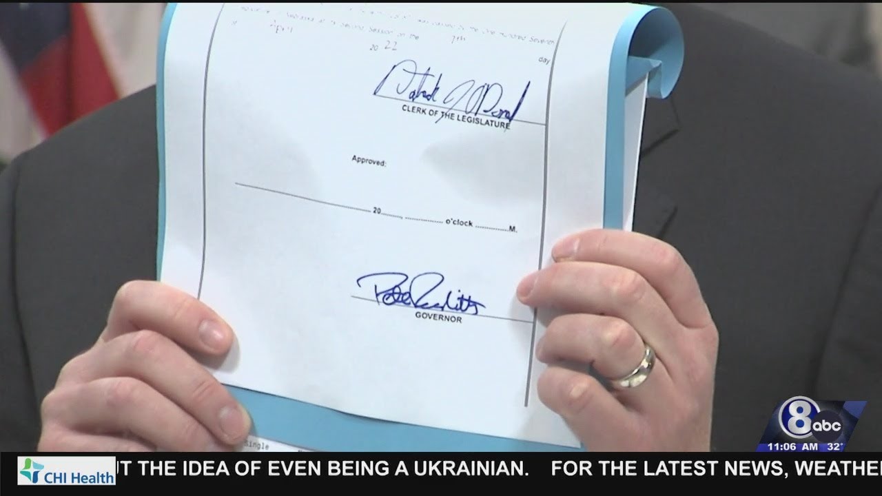 Nebraska Gov. Pete Ricketts signs tax relief bill into law