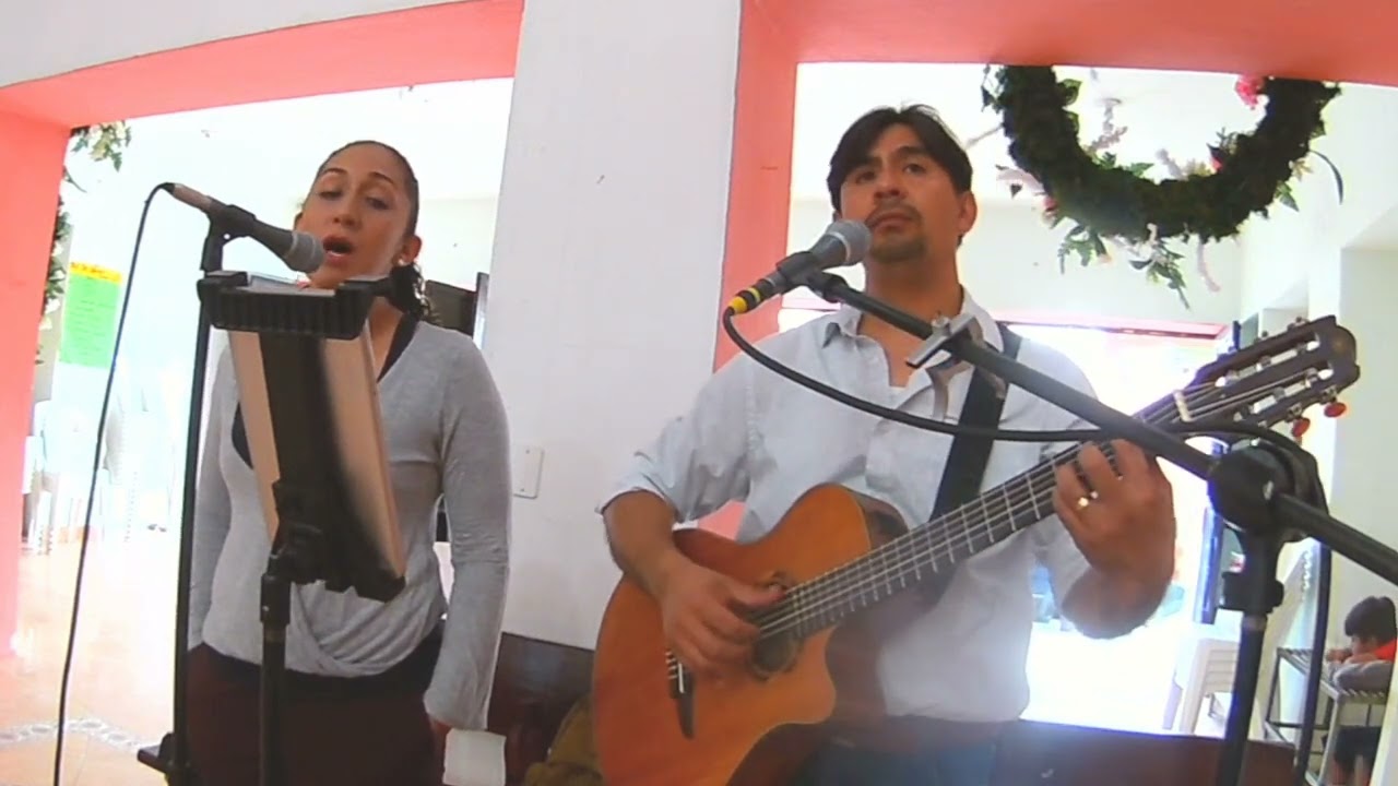HAZME UN INSTRUMENTO DE TU PAZ wmv Ariadne y Benito