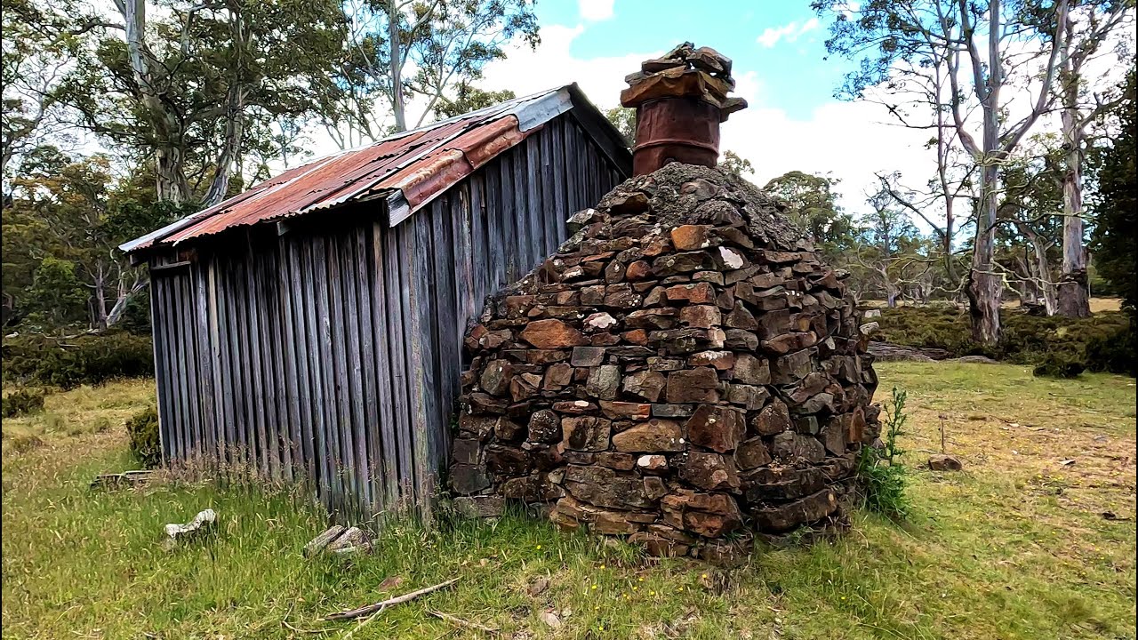 9 Central Plateau Huts Tasmania (2022)