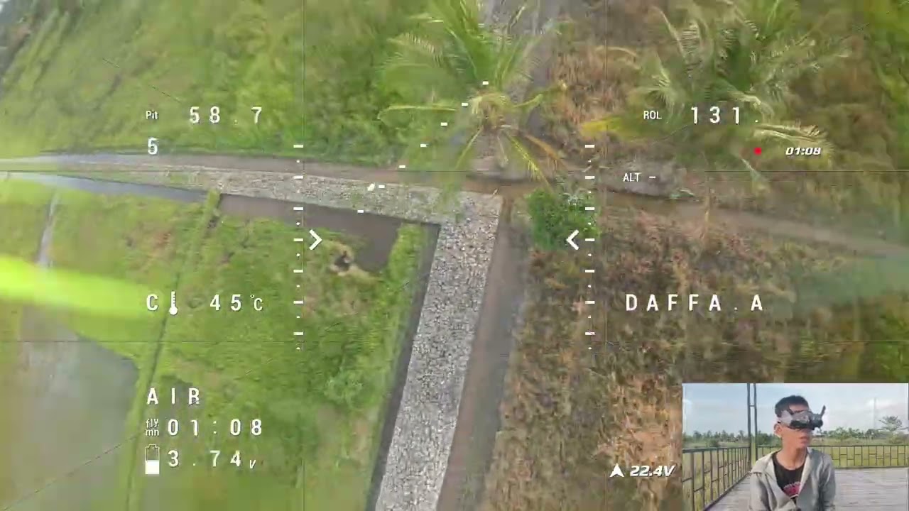 Bermain drone FPV 5 inch di persawahan