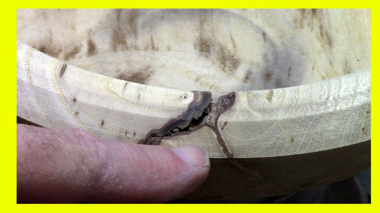 Treating Cracks and Small Holes in Woodturnings - Pt2