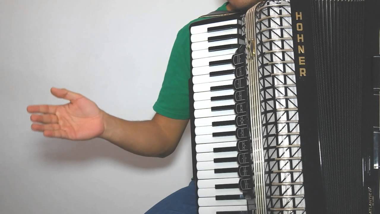 Ejercicio de digitación en acordeón de teclado