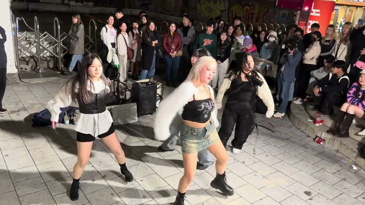 HONGDAE K-POP BUSKING - [Blackpink] Ddu-Du Ddu-du (3)