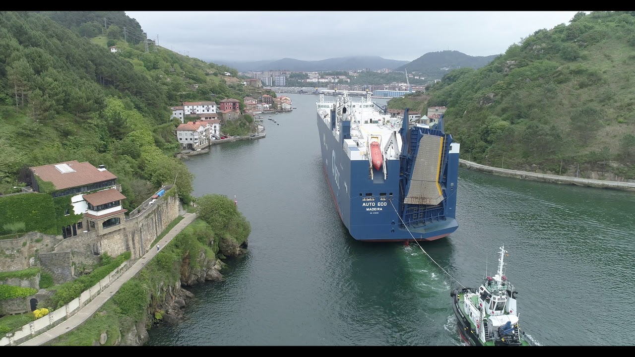 PRIMERA ESCALA EN PASAIA DEL MAYOR BUQUE DEL MUNDO PROPULSADO POR GAS LICUADO