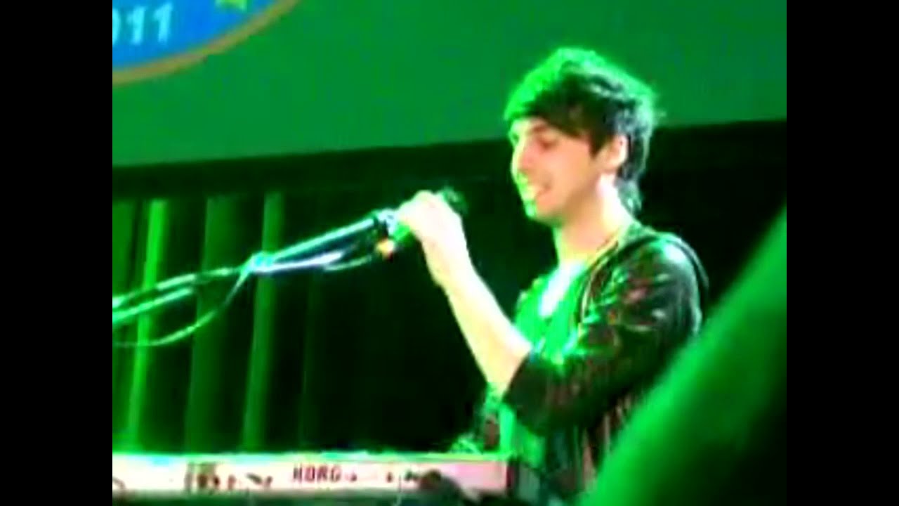 Cash Cash & Crush 40 - Speak With Your Heart (Live Sonic Boom 2011) [Fan Multicam]