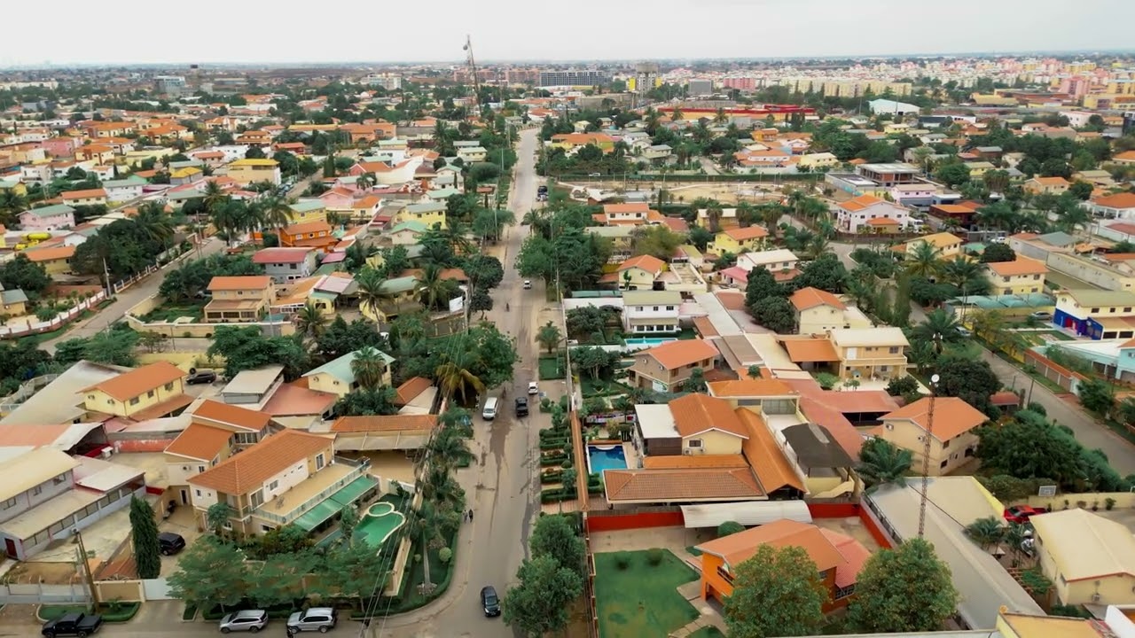 Projecto Nova Vida, Luanda   Angola   Rua 60 - Nos Bancos - By Olhar Angolano
