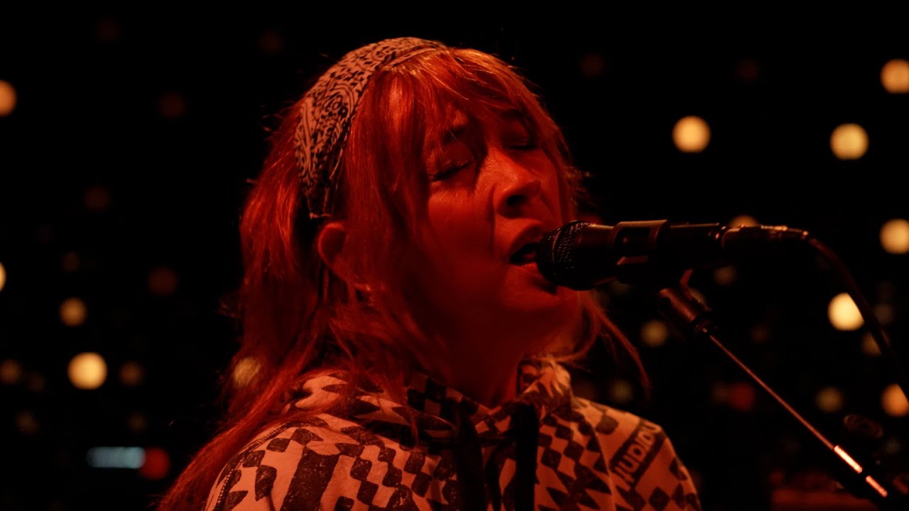 Blonde Redhead - Sit Down For Dinner Parts 1 & 2 (Live on KEXP)