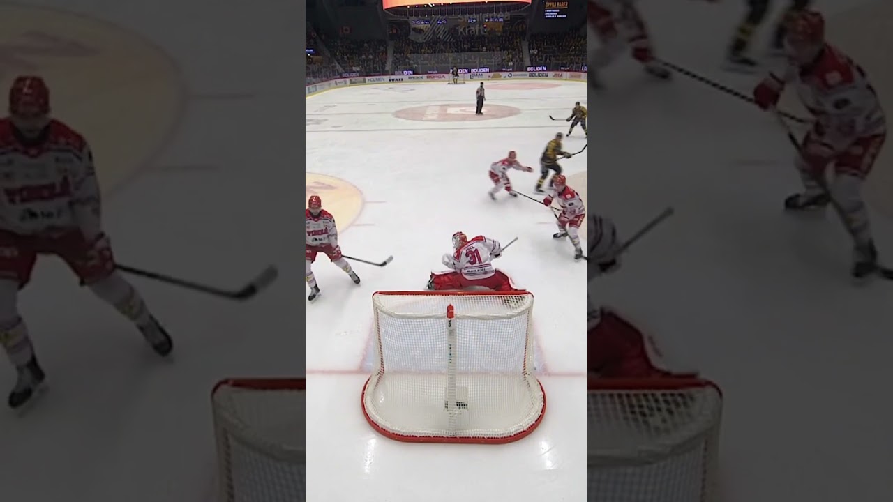 Snyggt mål av Rickard Hugg (Skellefteå AIK mot Timrå IK i Skellefteå Kraft Arena i SHL) (