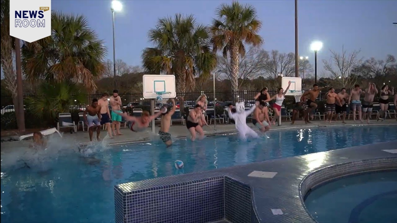 Polar Bear Plunge Makes a Comeback at The RAC