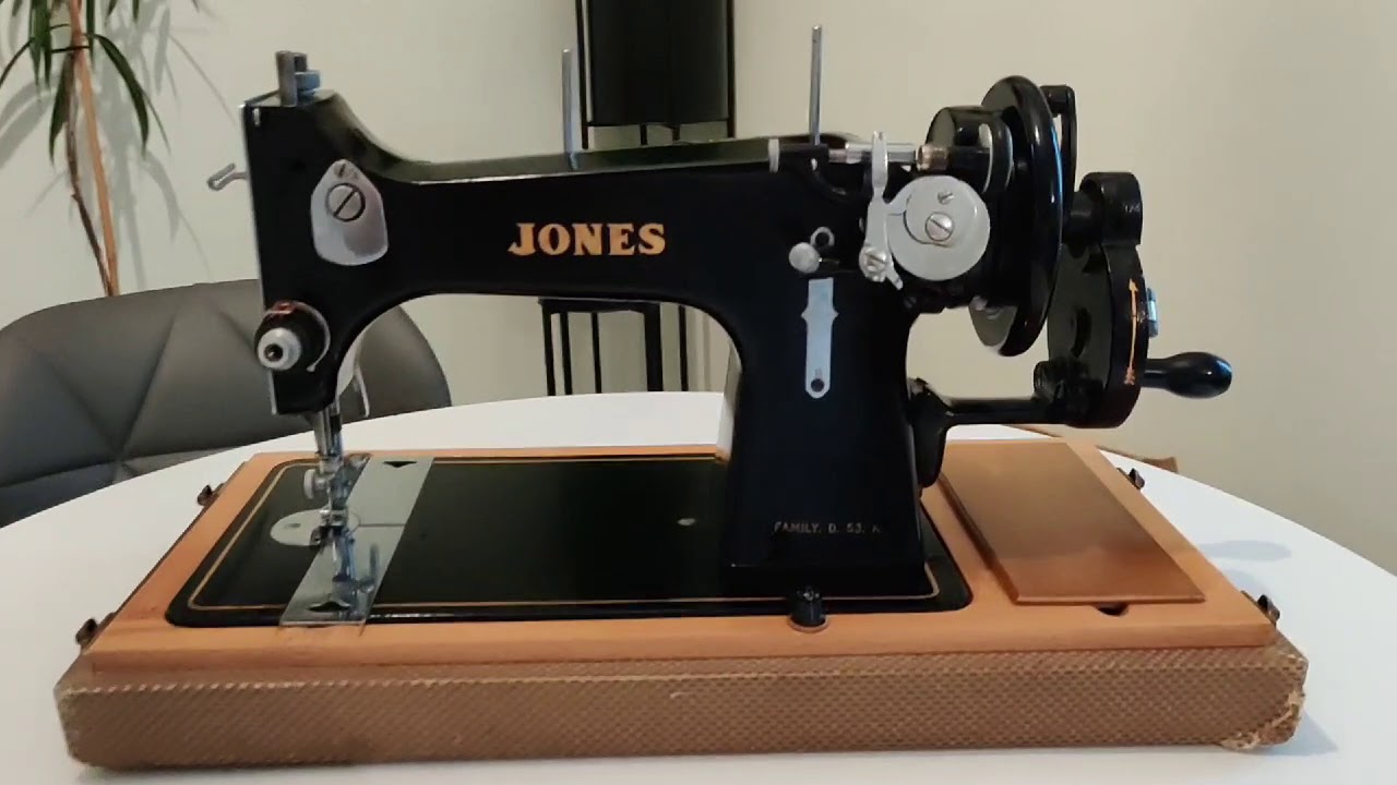 Jones Model D53A Cylinder Shuttle Hand Crank Sewing Machine