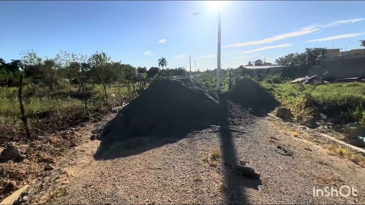 Si Un Solar Estás Buscando Para Edificar Tu Casa o Edificio Este Es Excelente Terreno 225.54 Metros 