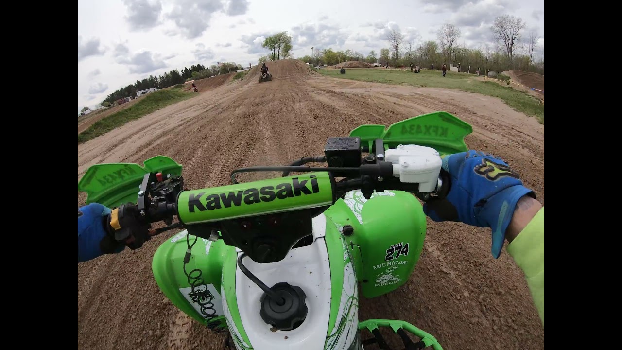 first time time on a mx track  morelands mx kfx 400