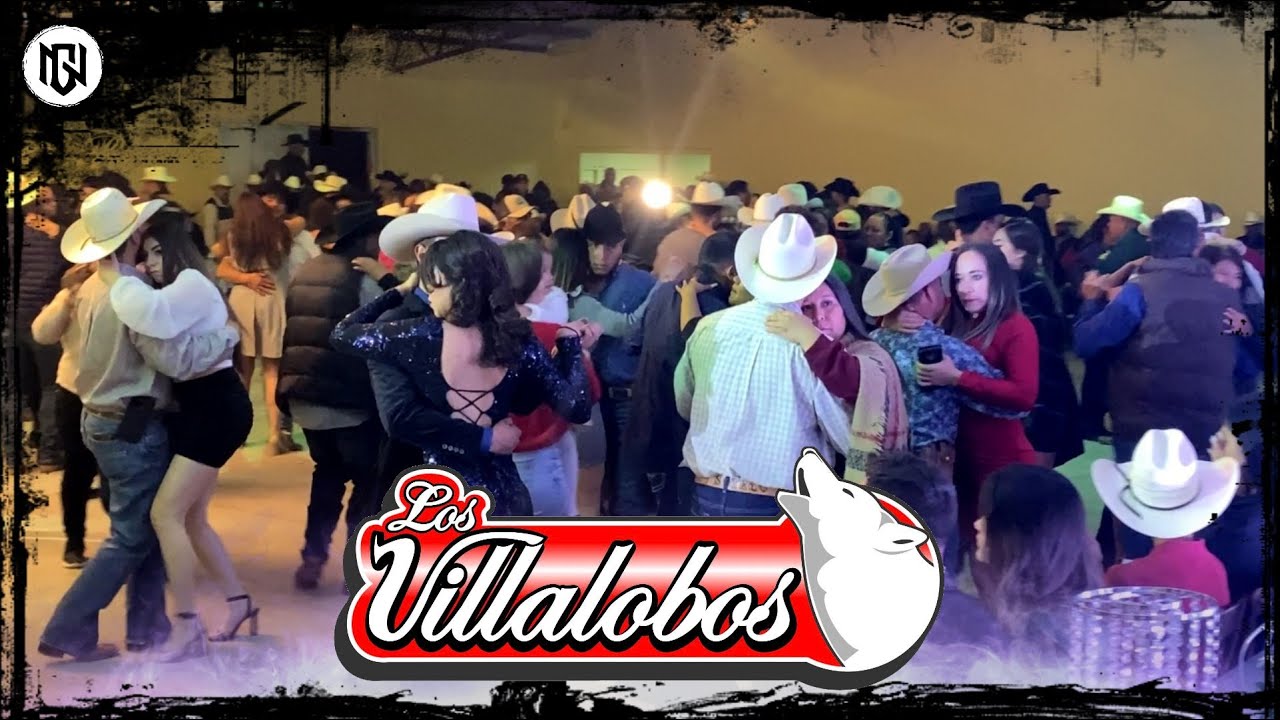 Los Villalobos • Popurrí de Cumbias • [En Vivo 2022]