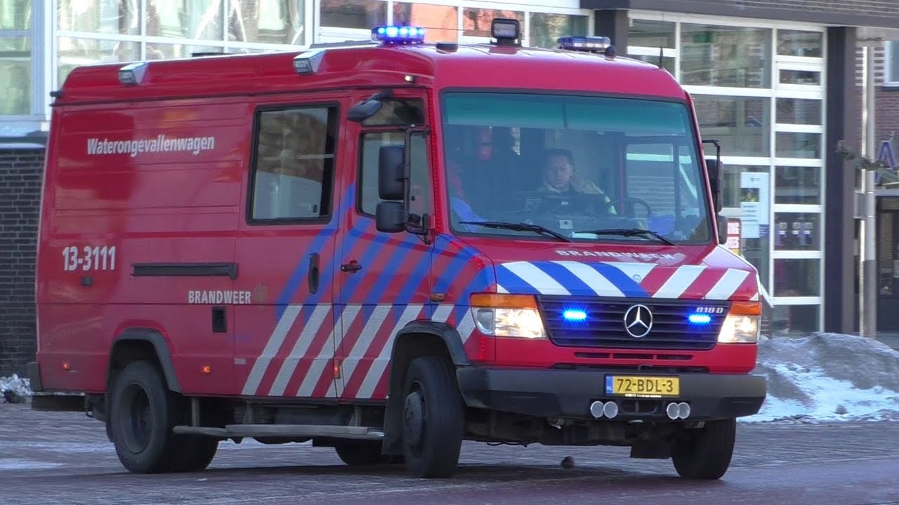 Brandweer Amsterdam [ASN en 2x WON] met spoed onderweg naar verschillende meldingen