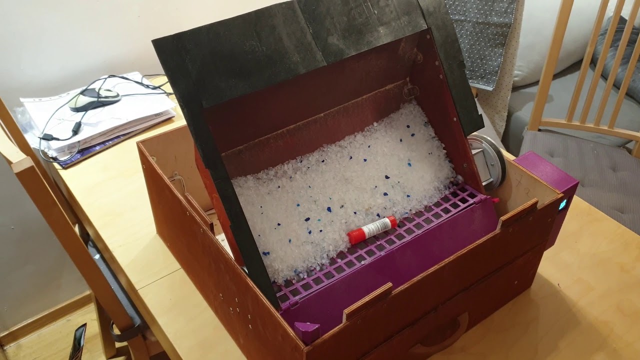 Automatyczna kuweta dla kota DIY