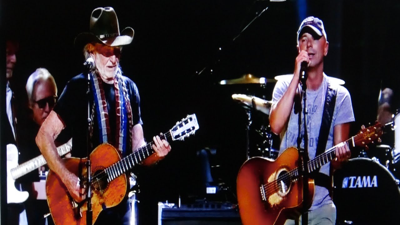 Willie Nelson & Kenny Chesney  Apr 6, 2017 - 