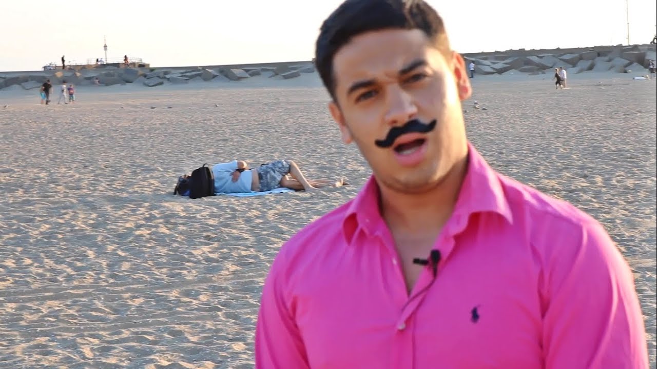 MEHMET OP STRAND! - Mehmet op Pad (Aflevering 13)