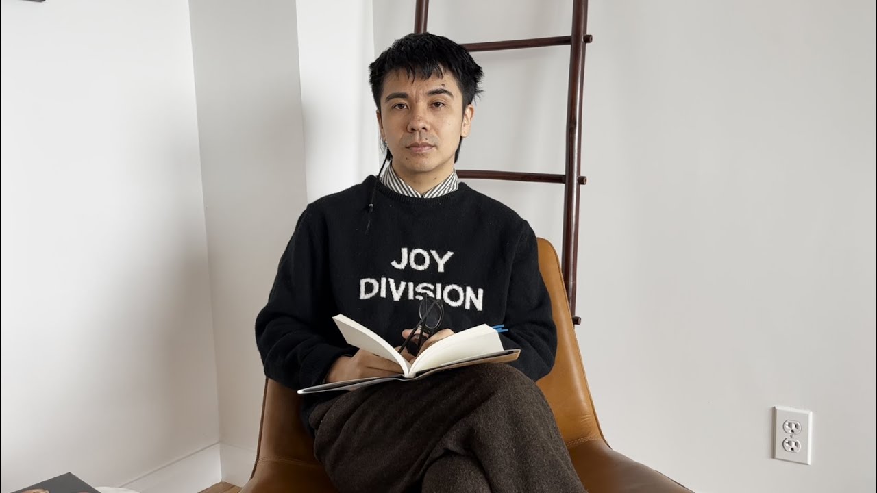 Ocean Vuong racconta e legge alcune delle poesie della raccolta 