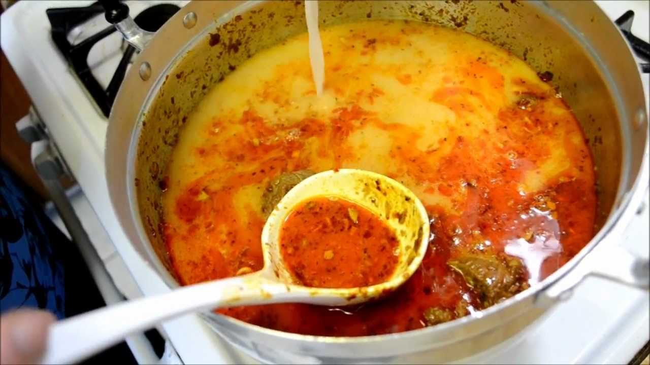 How to make Somlor Curry Sach Ko (Beef Curry Soup) សម្លការី