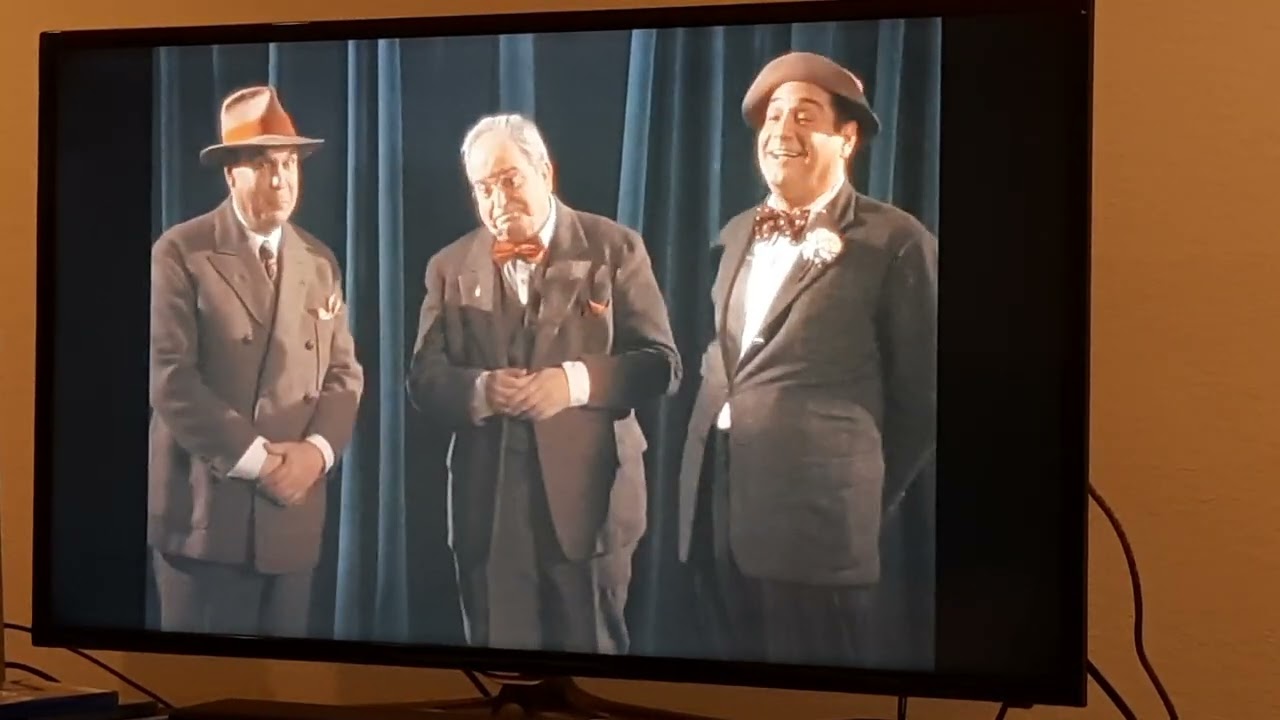 Michael Schlesinger as Jerome Kern in the Biffle & Shooster short 'Schmo Boat'.