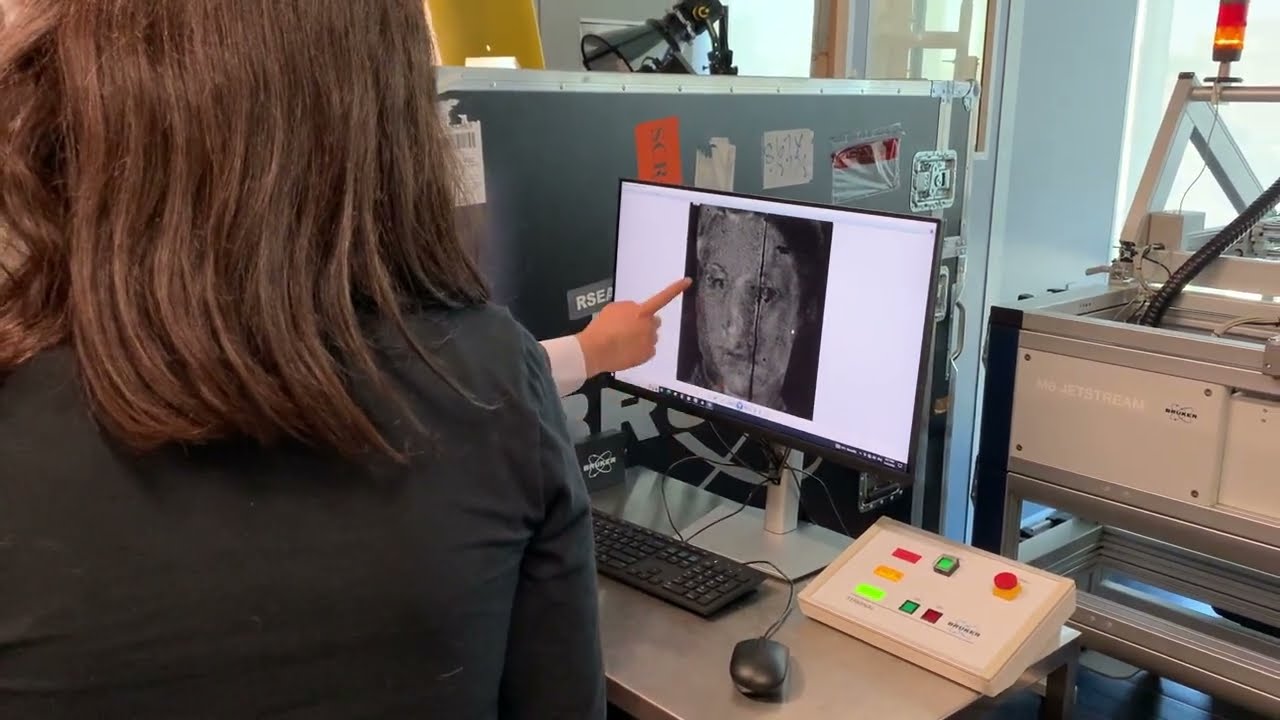 XRF showcase at the AGNSW | Arts & Conservation