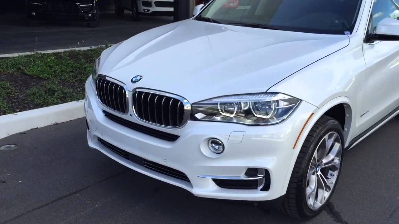 BMW X5 X Line 2016 года против Luxury Line