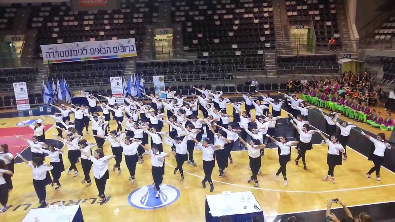 סטודיו דנסינג דרקולה