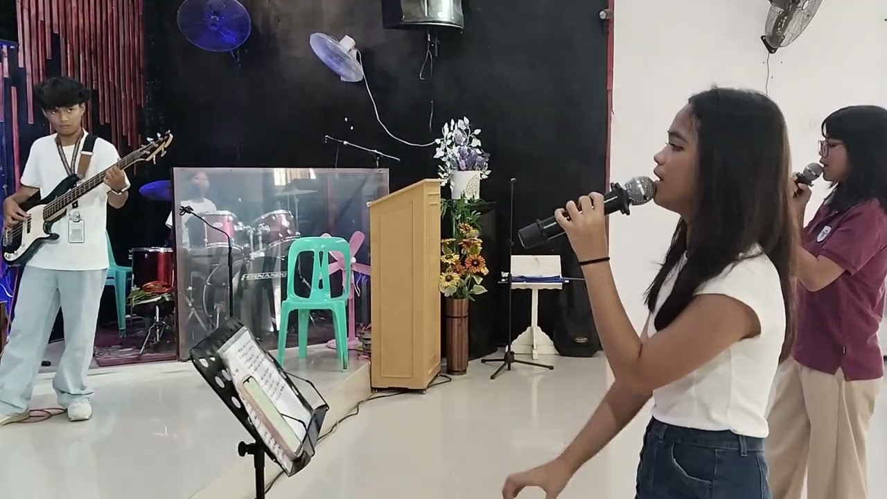NAPAKASAYANG MAGBIGAY PAPURI (Praise) Music Cover The Covenant KFHM Youth Music Team