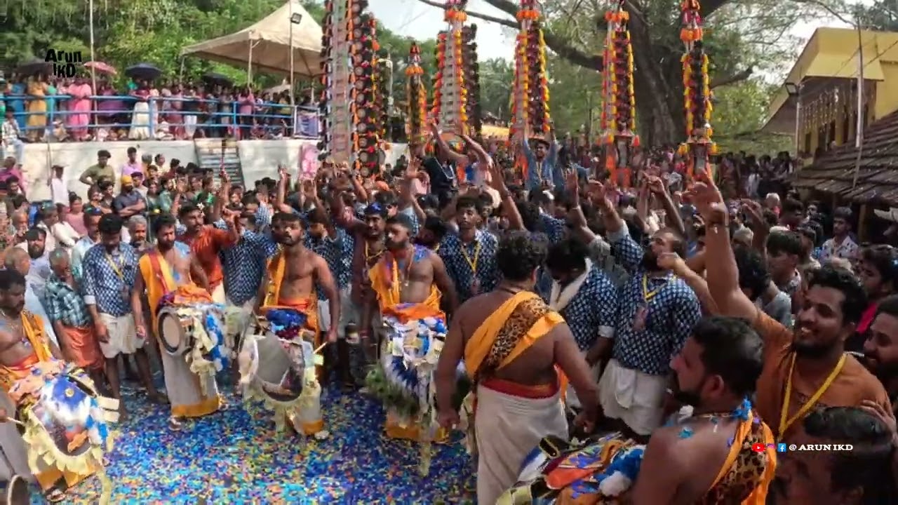 എന്നിലെ  ചുടു  താളമായി  ഒരു  യാത്രയായി Padayatra  🎼 Edakulam Brothers 🥁 Irunilamkode Shashti 2024