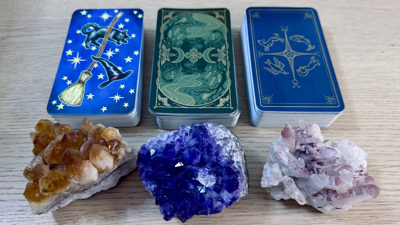 💞✨ARE YOU ON THEIR MIND?!!💜🥰THEIR FEELINGS & ACTIONS!!💞🌟   PICK A CARD Timeless Love Tarot Reading