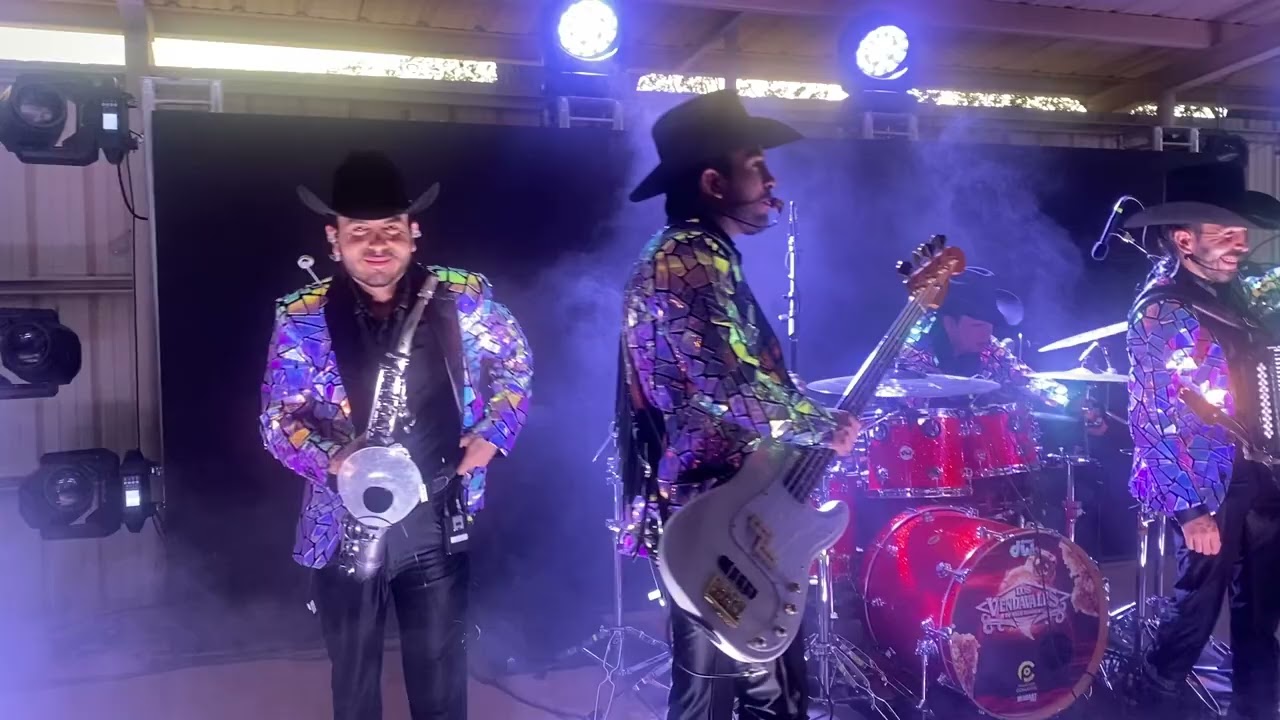 Los vendavales en la jamaica de amarillo