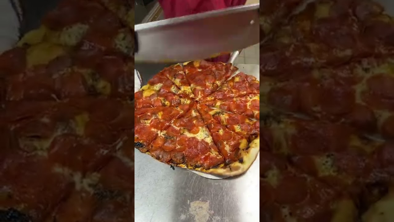 Black magic pepperoni - @burattinopizza #Shorts