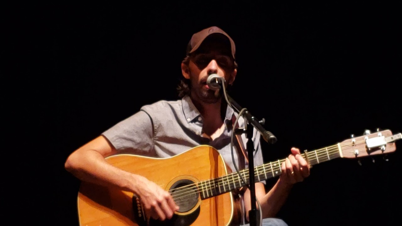 Mo Pitney & (twin siblings) Holly McCubbin and Blake Pitney, 