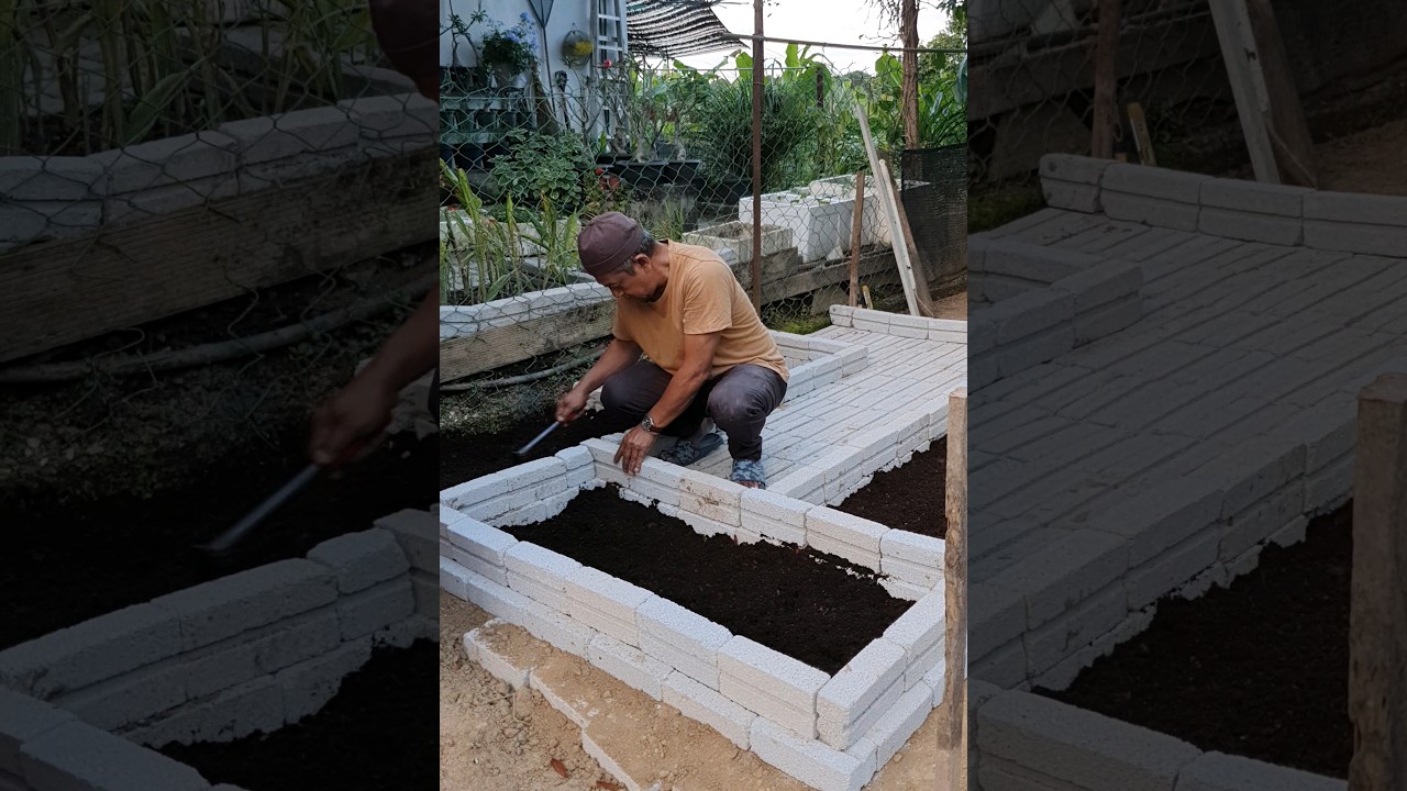 Garden bed in the making.❤️🌺 #atokfarm #trending #rumahkebun #homestead