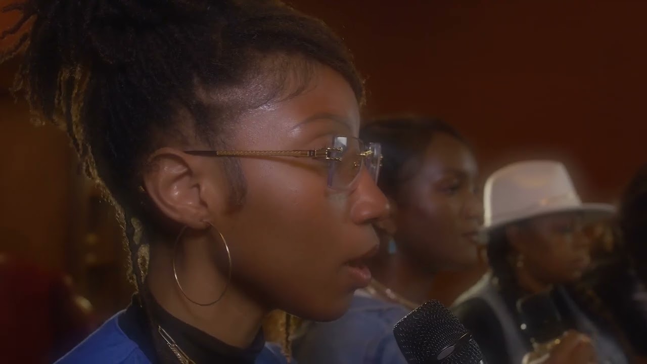 Selah Soul  - Hold On (Performance)